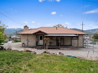 161 11th St NE, East Wenatchee, WA