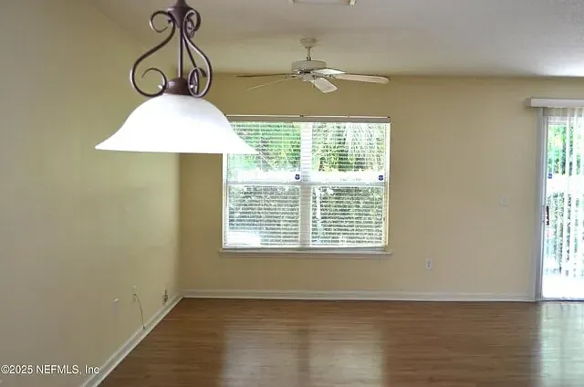 800 S Black Cherry Dr — Photo 4