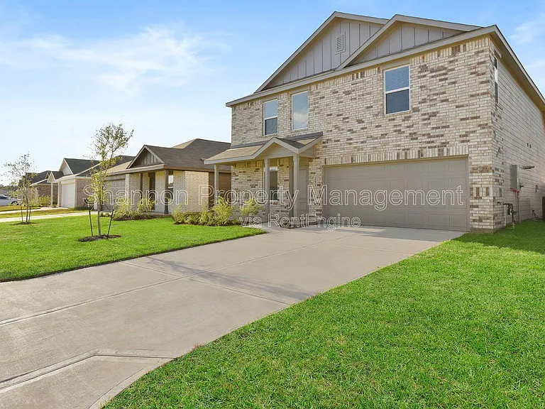 253 Douglas Hills Dr — Photo 2