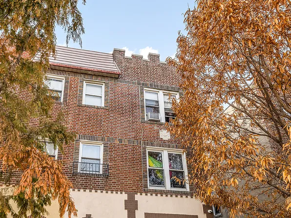 24-56 29th Street image 1 of 6