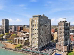 6301 N Sheridan Rd APT 8E, Chicago, IL 60660
