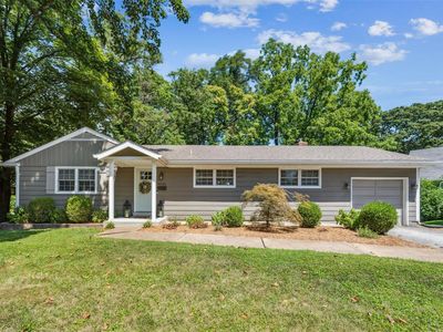 8563 Big Bend Blvd, Saint Louis, MO, 63119