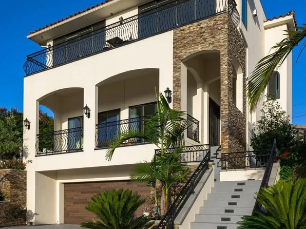 1092 Evergreen St, San Diego, CA 92106