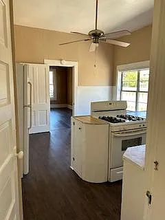 1611 Elizabeth Ave — Photo 6