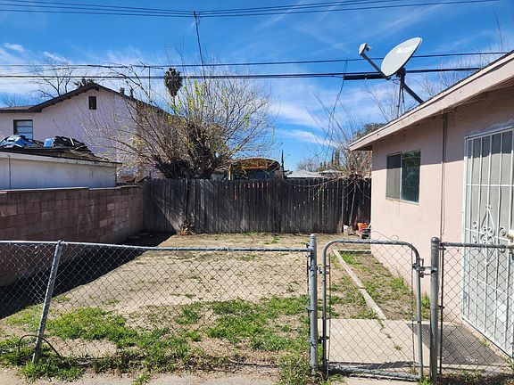 2nd image of 7084 N Conejo Dr