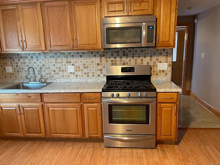 138 Biruta St #1 — Photo 18