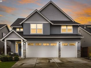 3934 N Boomer Dr, Newberg, OR 97132