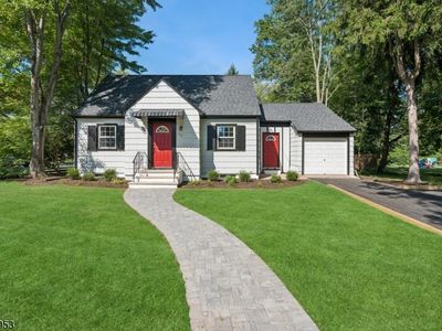 72 Rose Ave, Springfield, NJ, 07081