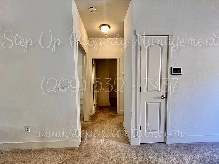 121 Pepperwood Ln — Photo 12