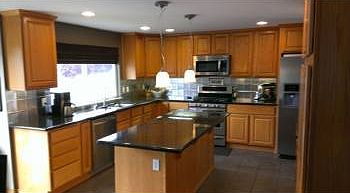 5th image of 2112 23rd Street Pl SE