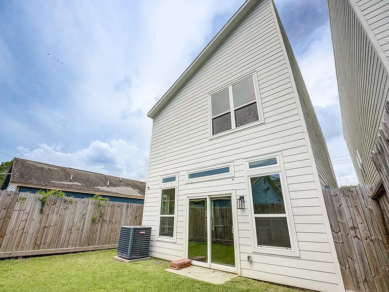 7117 Tierwester St — Photo 48