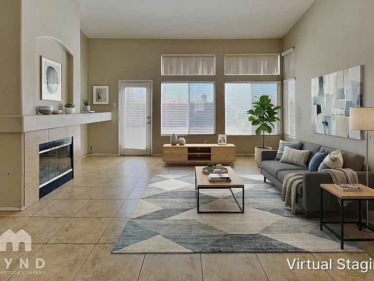 4044 Forestville St — Photo 2