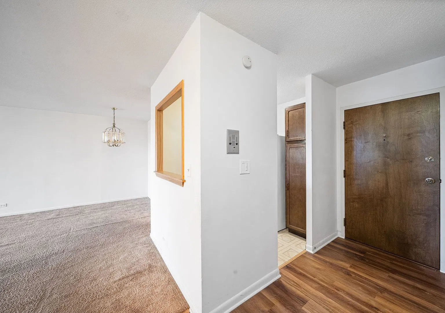 1 bed, 800 sqft, $1,790 — Photo 2
