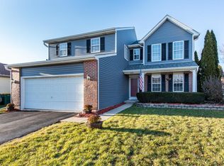 2028 N Amber Prairie Way, Lake Villa, IL 60046