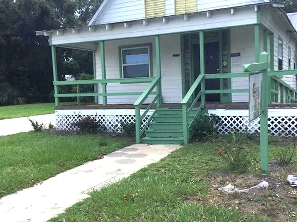 2211 2207 1911 Bartow L St, Brunswick, GA 31520