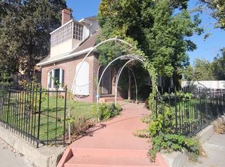 1701 N Pershing Ave, Stockton, CA 95204
