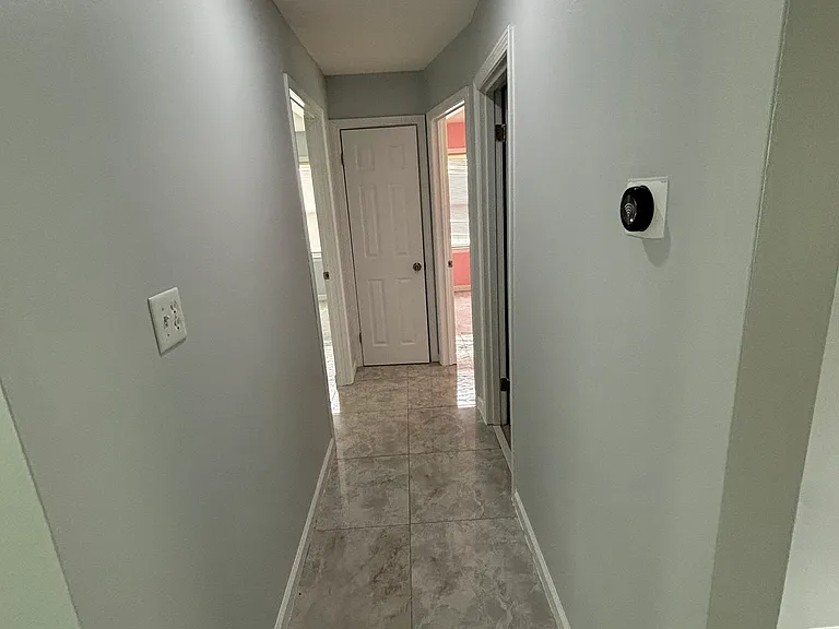 1911 Crimson Dr — Photo 11