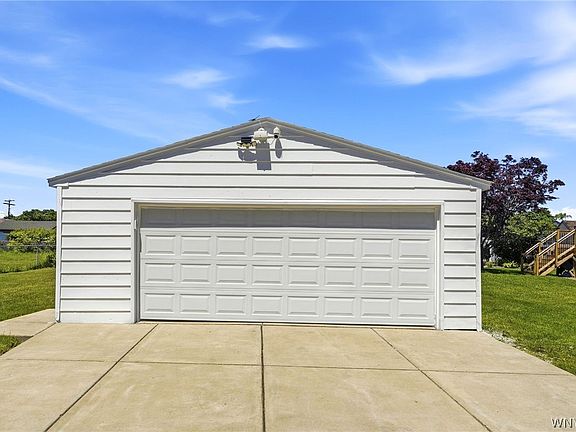 5th image of 6906 Lindbergh Ave