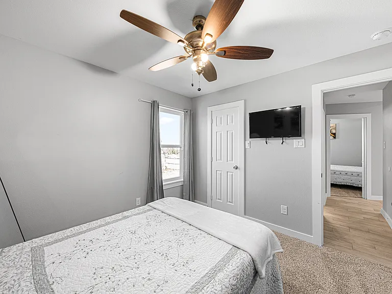 1614 Merritt Dr — Photo 24