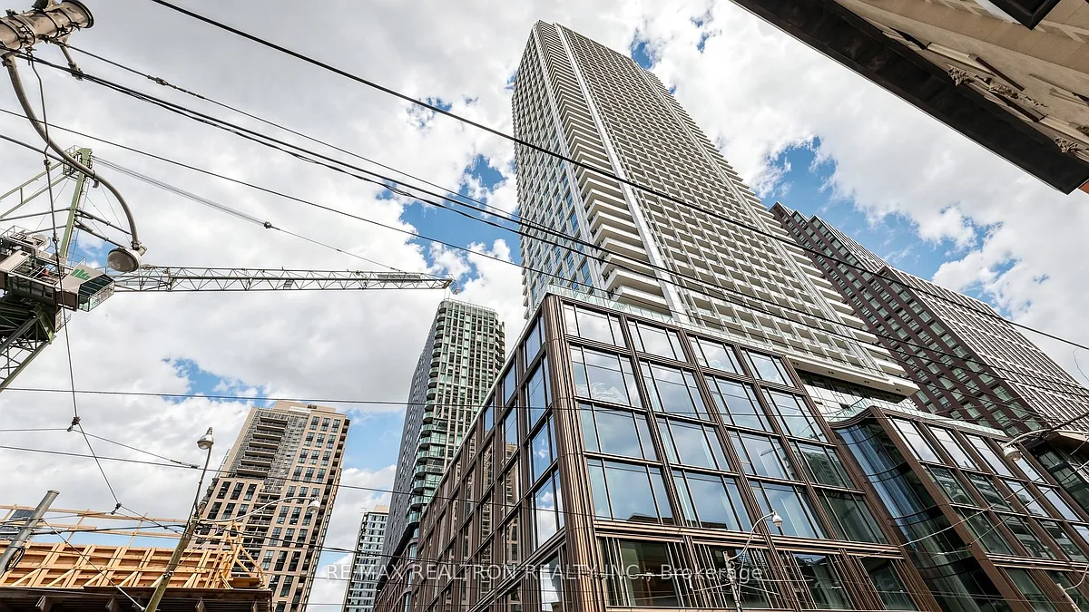 Building Photo - 88 Queen St E #5805