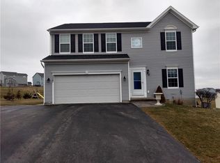 3327 Dandelion Trl, Canandaigua, NY 14424
