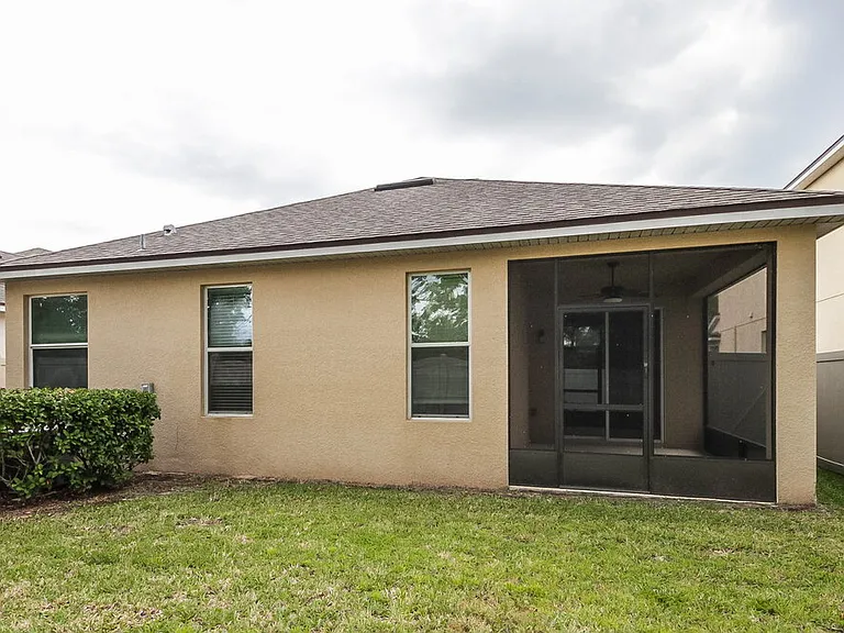 7424 Azalea Cove Cir — Photo 15