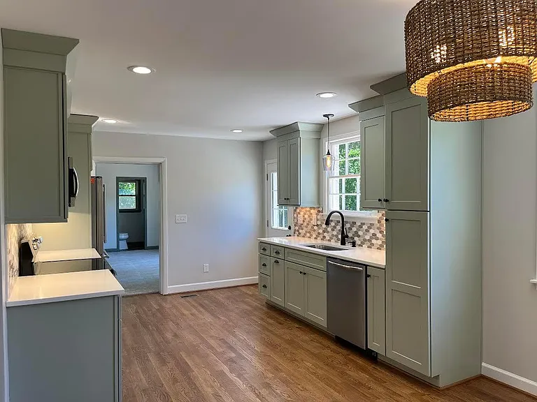 409 Barbara Dr — Photo 20
