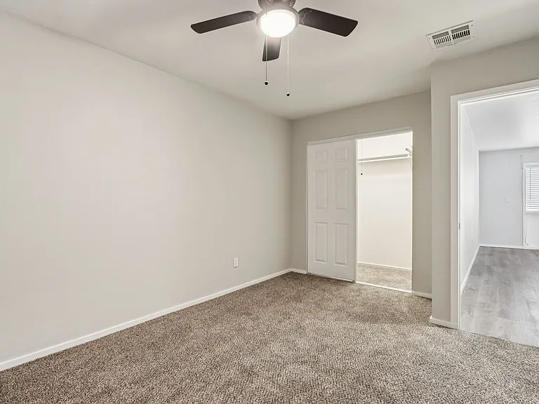 407 N Williams — Photo 29