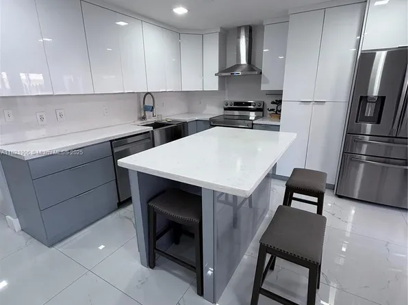 11115 W Okeechobee Rd Unit 119, Hialeah Gardens, FL 33018