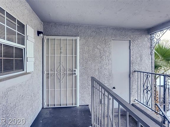 3rd image of 3823 S Maryland Pkwy Unit H8