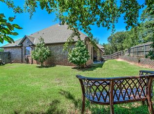 608 Seville Dr, Edmond, OK 73034