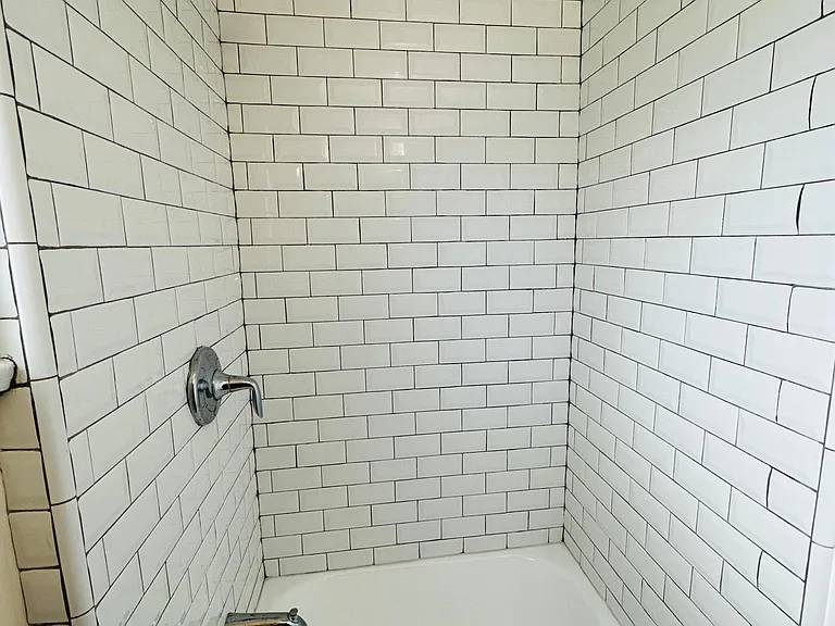 707 W Graves Ave — Photo 13
