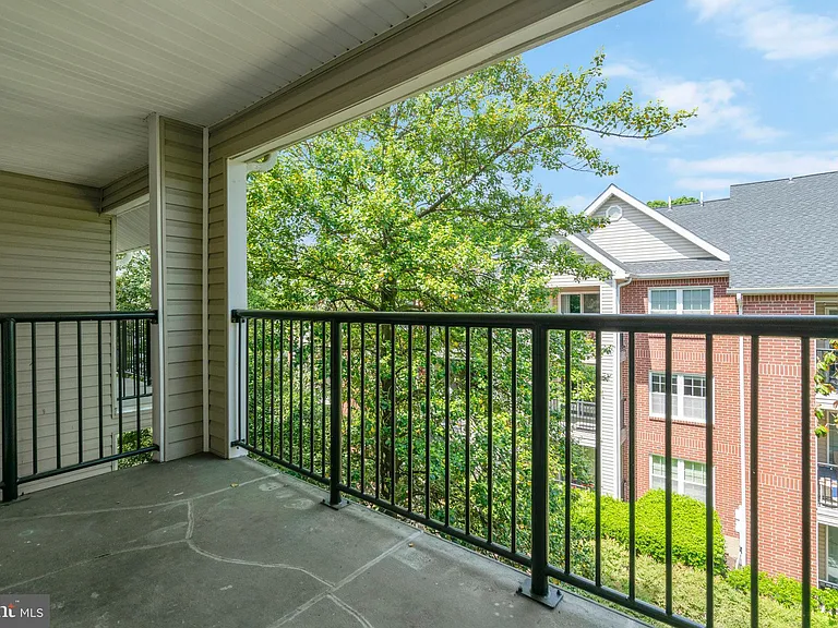 3308 Wyndham Cir #321 — Photo 21