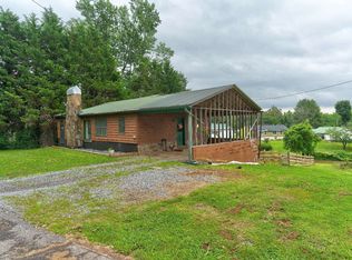 71 Patterson St, Blue Ridge, GA 30513