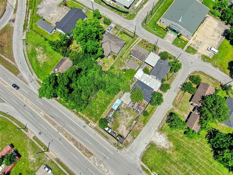 1st image of 2508 Lockwood Dr