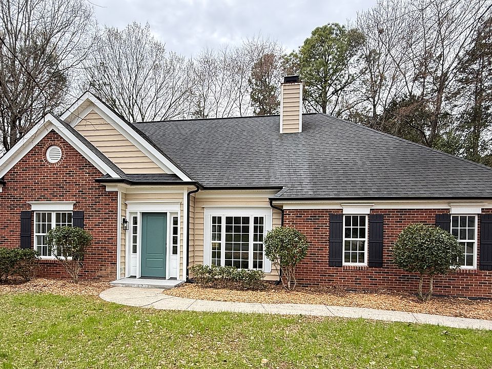 1st image of 2539 Springs Dr