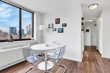 Rented by Cooper & Cooper Real Estate