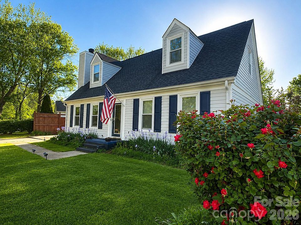 1st image of 7506 Lancashire Dr