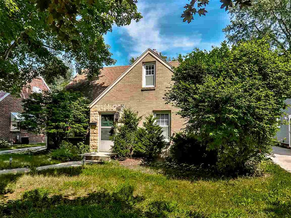 1st image of 315 Oak Knolls Ave