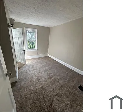 3865 W 40th St #3 — Photo 8