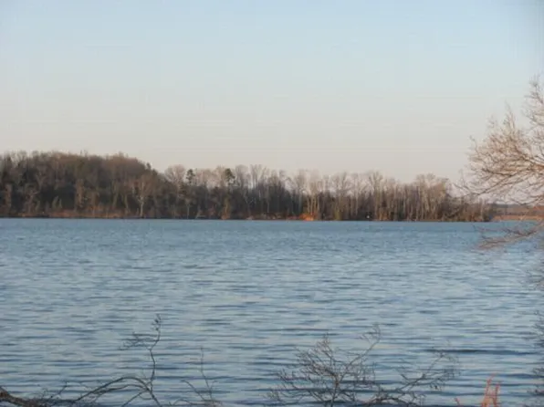 564 Edgewater Way, Lenoir City, TN 37772
