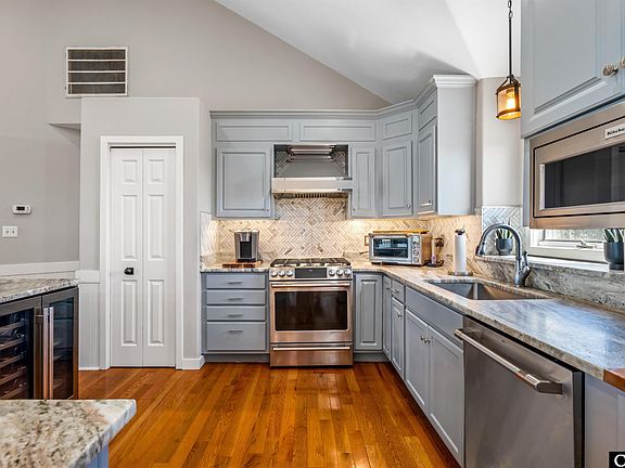 3rd image of 4311 S Hesperides Dr #55