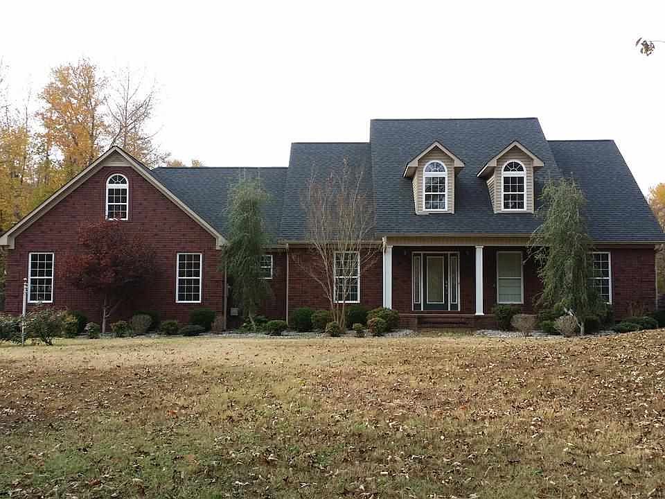 1st image of 260 Napier Ln