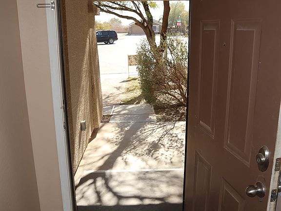 5th image of 354 N 21st Cir