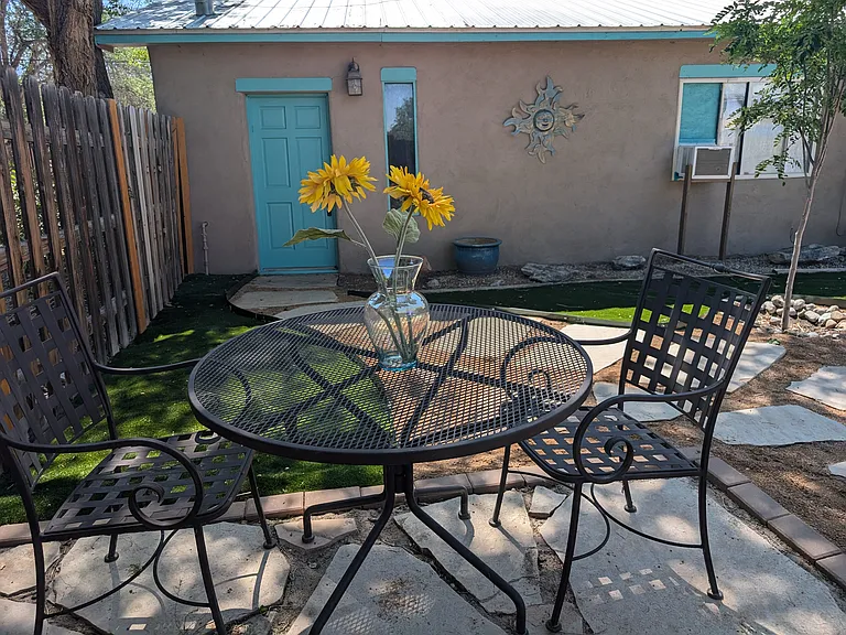 1 Orchard Ln — Photo 2