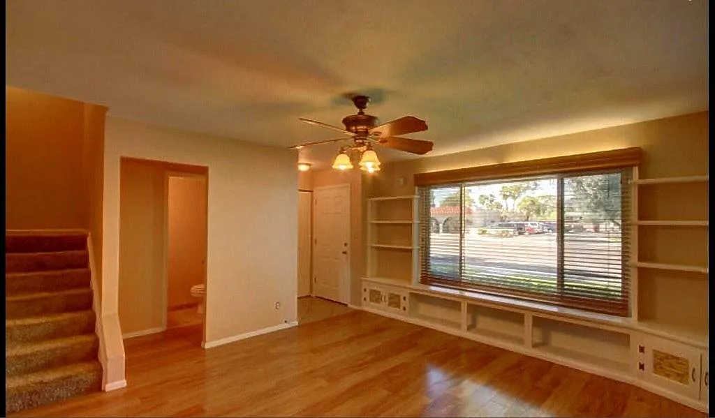 3 bed, 1.5 bath, 1408 sqft, $2,250 — Photo 1