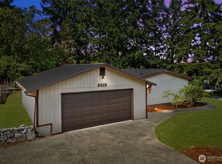 5019 Cascade Pl, Oak Harbor, WA 98277