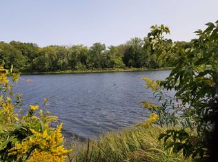 Connecticut River Rd, Springfield, VT 05156