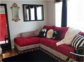 4th image of 26870 Kings Crescent Dr