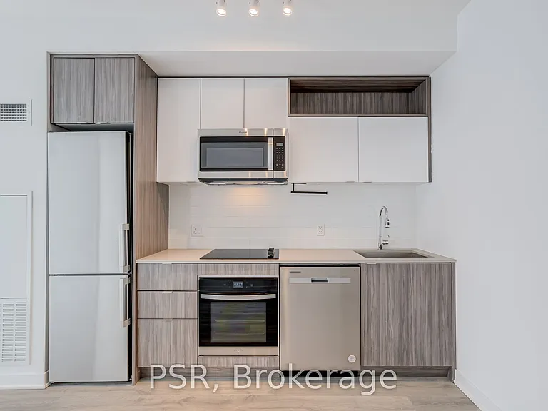 70 Princess St #2711 — Photo 3